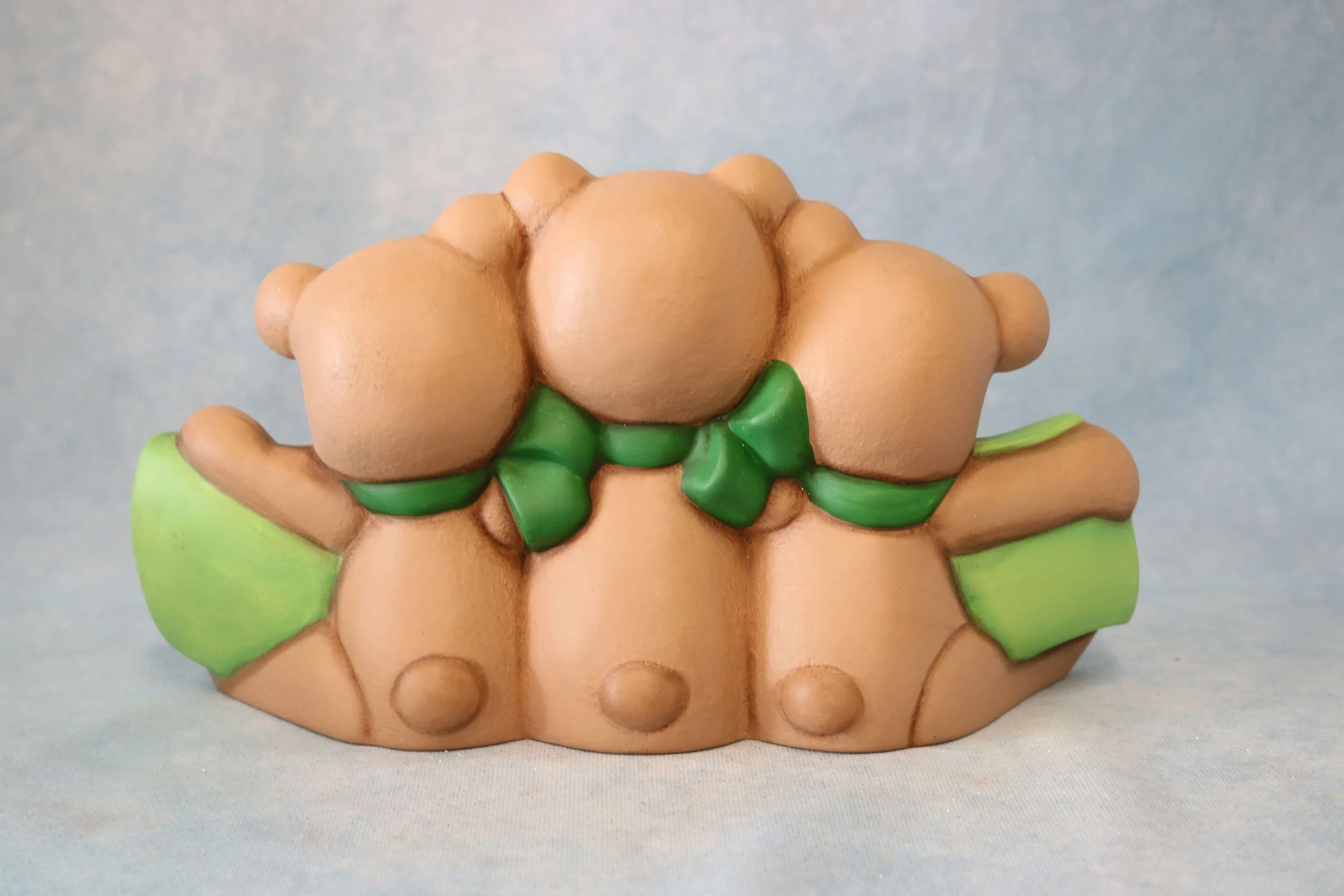 Happy Shamrock Bear Sign — Flutterby Connections